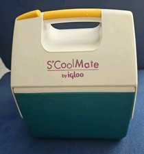 Vintage 1996 S'CoolMate by Igloo.Teal base , White/Yellow Handle Small Lunch Box comprar usado  Enviando para Brazil