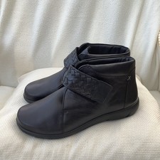 pavers wide fit boots for sale pavers wide fit boots for sale  AYLESBURY