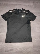 Tee shirt running d'occasion  Monthyon