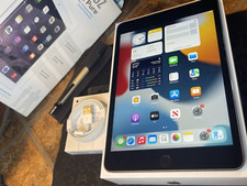 Apple iPad mini 4 (32gb) WiFi (A1538) Preto/MiNT {iOS15}82% JAILBREAK Dopamina comprar usado Apple iPad mini 4 (32gb) WiFi (A1538) Preto/MiNT {iOS15}82% JAILBREAK Dopamina comprar usado  Enviando para Brazil