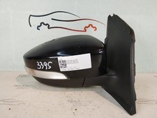 Specchietto retrovisore destro usato Specchietto retrovisore destro usato  Italia