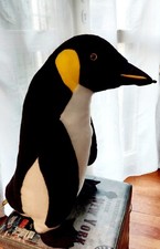 Pinguino peluche pupazzo usato Pinguino peluche pupazzo usato  Bologna