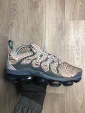 Wolf grey nike for sale  HALIFAX