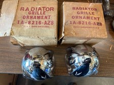 Par de bala central grade radiador carro Ford 1951 NOS 1A-8216-AZ8 comprar usado  Enviando para Brazil