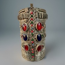 Antigo Étnico Boho Chic ENORME Bracelete de Punho Articulado de Prata com Pedras de Vidro Verde Vermelho comprar usado  Enviando para Brazil