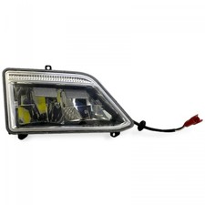 Holofote SCANIA L,P,G,R,S-series TP2052428, direito 2535367 comprar usado  Enviando para Brazil