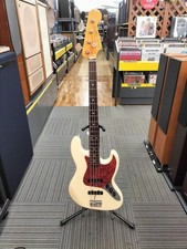 Baixo Fender Jazz feito no Japão, estojo macio incluído, usado comprar usado  Enviando para Brazil