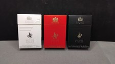 Lot paquets cigarettes d'occasion  Bourgtheroulde-Infreville