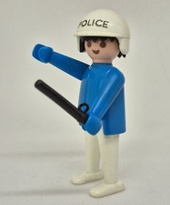 Homme police bleu d'occasion  Étaples