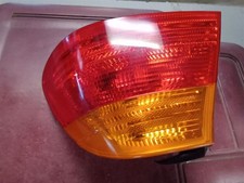 Lanterna traseira de passageiro cupê quarto painel montado compatível com 01-03 BMW 325i 30757 comprar usado  Enviando para Brazil