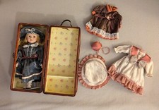 Porzellanpuppe schrank koffer gebraucht kaufen  Elchesheim-Illingen