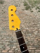 21frets collo basso usato  Spedire a Italy
