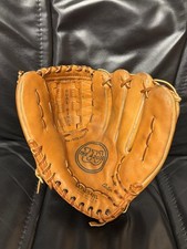 Wilson a2000 baseball for sale  Dundee