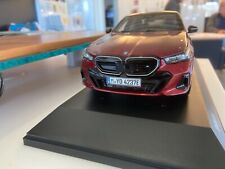 BMW i5 Miniatura 1:18 Ognista czerwień Metalik 80435B319C1 na sprzedaż  Wysyłka do Poland