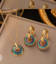 Parure bijoux d'occasion  Carpentras