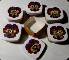 Viole del pensiero usato Viole del pensiero usato  Porto Cesareo