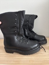 Botas de montanha vintage de combate excedente do exército austríaco de couro alto da década de 1980 tamanho 39, usado comprar usado  Enviando para Brazil