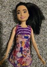 Boneca Barbie Team Stacie 2019 amiga asiática dançarina cabelo preto étnico adolescente capitão, usado comprar usado  Enviando para Brazil