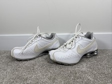 Tênis de corrida Nike Shox Classic II juvenil, tênis, branco, tamanho 6 Y comprar usado  Enviando para Brazil