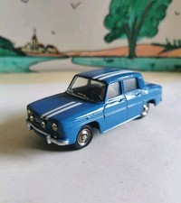 Dinky toys renault d'occasion  Mortrée