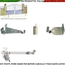 Gruppo staffe fissaggio usato  Roma