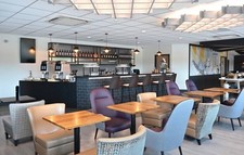 Paquete de última hora para 2 adultos con llave en la sala de estar del aeropuerto internacional y acceso prioritario a la sala de estar segunda mano  Embacar hacia Mexico