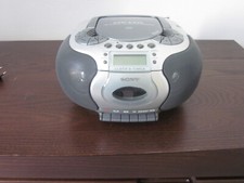 Sony lecteur radio d'occasion  Angoulins