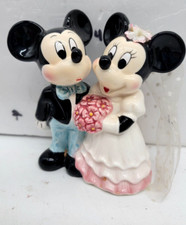 Usado, Estatueta de porcelana Disney Mickey e Minnie Mouse noiva e noivo enfeite de bolo comprar usado  Enviando para Brazil