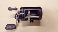 MOLINETE DE PESCA ABU GARCIA AMBASSADEUR - PRETO MAX 6600 - MOLINETE FUNCIONA BEM comprar usado  Enviando para Brazil