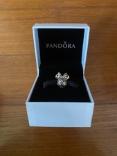 Charm pandora minnie usato  Tortona