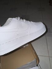 Nike air couleur d'occasion  Saint-Clair-du-Rhône