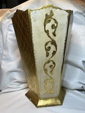 Cesto de lixo vintage Fomerz Itália florentino ouro branco dourado ~ 14 1/2" comprar usado Cesto de lixo vintage Fomerz Itália florentino ouro branco dourado ~ 14 1/2" comprar usado  Enviando para Brazil
