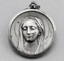 Belle medaille pendentif d'occasion  Limoges-