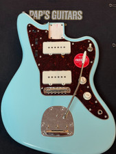 New fender squier d'occasion  Expédié en Belgium