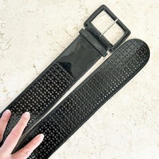 Usado, Cinto WHBM Feminino de Couro Patente Sintético Largo Tamanho S Recortes Brilhante Fivela Grande Vegano comprar usado  Enviando para Brazil
