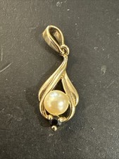 Ancien pendentif médaille d'occasion  Montereau-Fault-Yonne