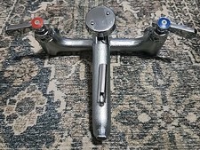 Torneira industrial comercial de aço galvanizado para parede comprar usado  Enviando para Brazil