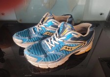 saucony running shoes 9 for sale  WIGAN