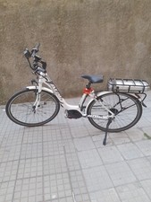 Bicicletta elettrica atala usato  Genova