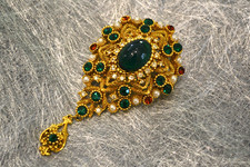Broche ancienne dorée d'occasion  Ézanville