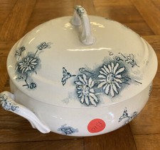 Marguerite earthenware dinnerw d'occasion  Expédié en Belgium