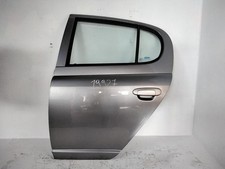 Portiera posteriore sinistra usato Portiera posteriore sinistra usato  Italia