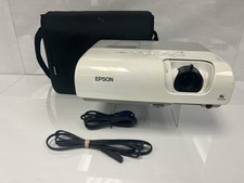 Projetor 3LCD portátil multimídia Epson PowerLite S5 com 644 horas de lâmpada usadas comprar usado  Enviando para Brazil