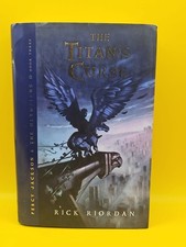 The Titans Curse Percy Jackson 1st Edition  Rick Riordan Miramax Hardcover DJ  comprar usado The Titans Curse Percy Jackson 1st Edition  Rick Riordan Miramax Hardcover DJ  comprar usado  Enviando para Brazil