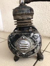 Ancien compresseur gonfleur d'occasion  Saint-Privat-des-Vieux