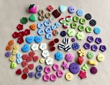 Children buttons mixed for sale Children buttons mixed for sale  FLINT