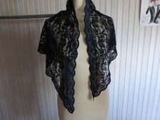 Petite mantille vintage d'occasion  Batz-sur-Mer