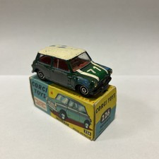 Corgi toys mini usato  Italia