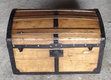 Superbe malle ancienne d'occasion Superbe malle ancienne d'occasion  Le Grand-Bornand