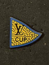 pins vuitton d'occasion pins vuitton d'occasion Paris XV